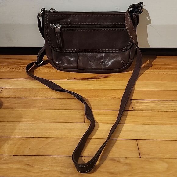 FOSSIL Crossbody Brown Leather Shoulder Bag Purse - Picture 1 of 12